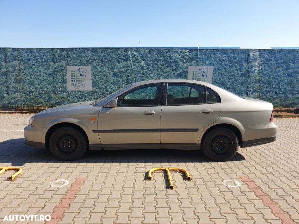 Daewoo Evanda - 27