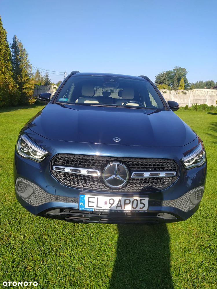Mercedes-Benz GLA 200 - 24