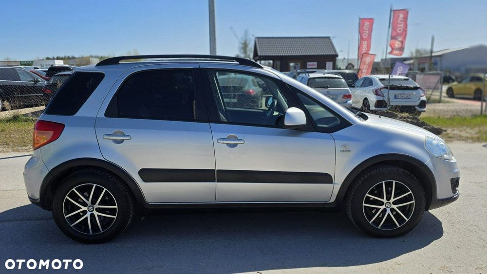 Suzuki SX4 - 5