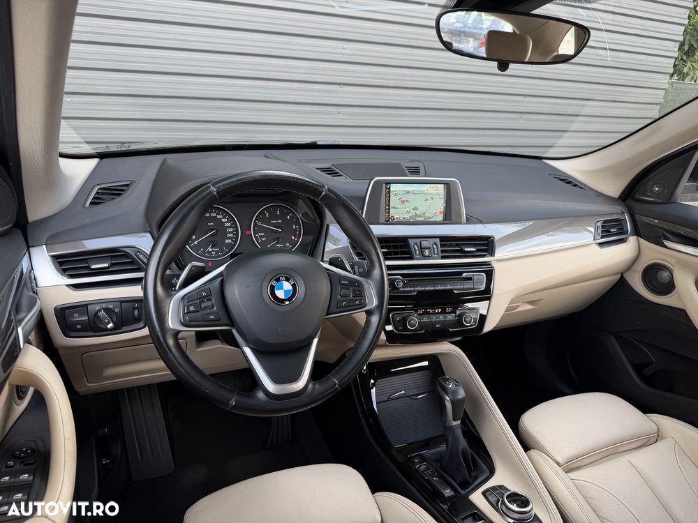 BMW X1 xDrive20d Aut. xLine - 12