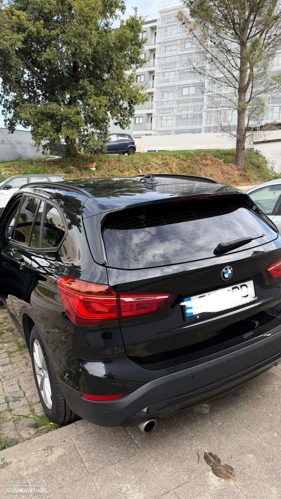BMW X1 16 d sDrive foto 5