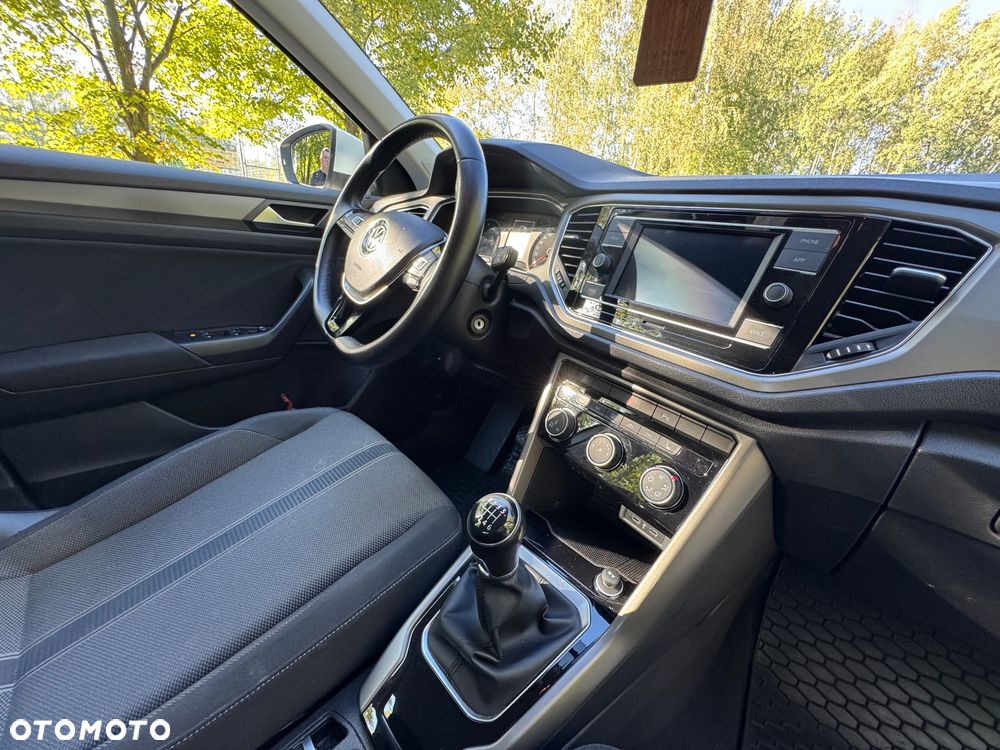 Volkswagen T-Roc 2021 photo 5