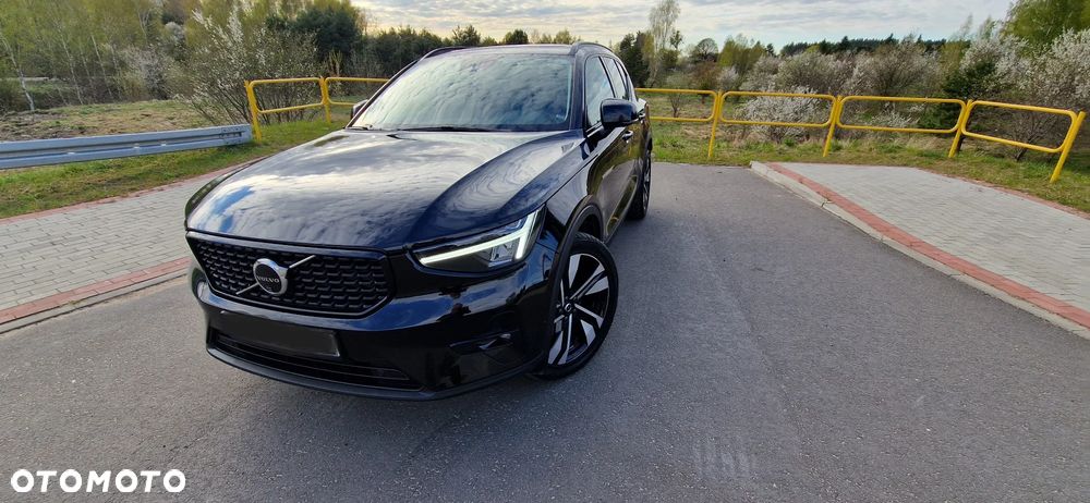 Volvo XC 40 B5 B AWD Ultimate Dark - 9