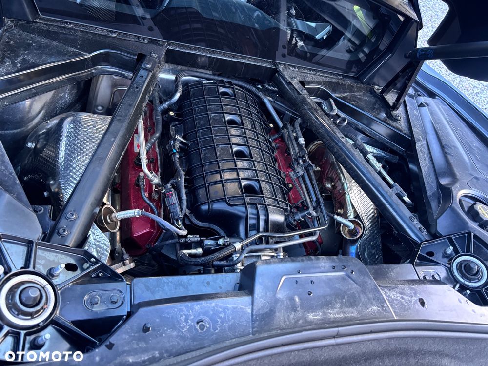 Chevrolet Corvette Stingray 2LT 6.2 V8 Automatik - 29