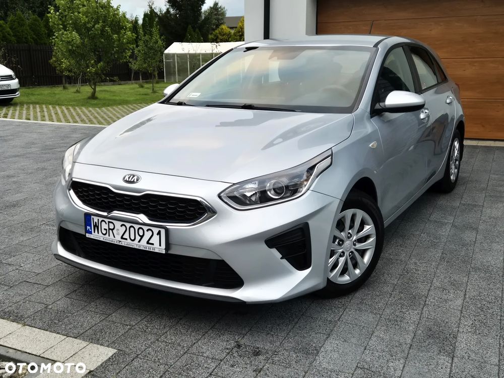 Kia Ceed 1.6 CRDi SCR M - 3