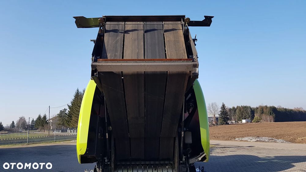 Claas VARIANT 360RF - 11