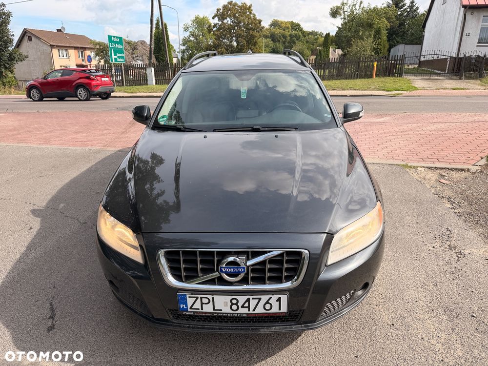 Volvo V70 D3 Geartronic Kinetic - 4