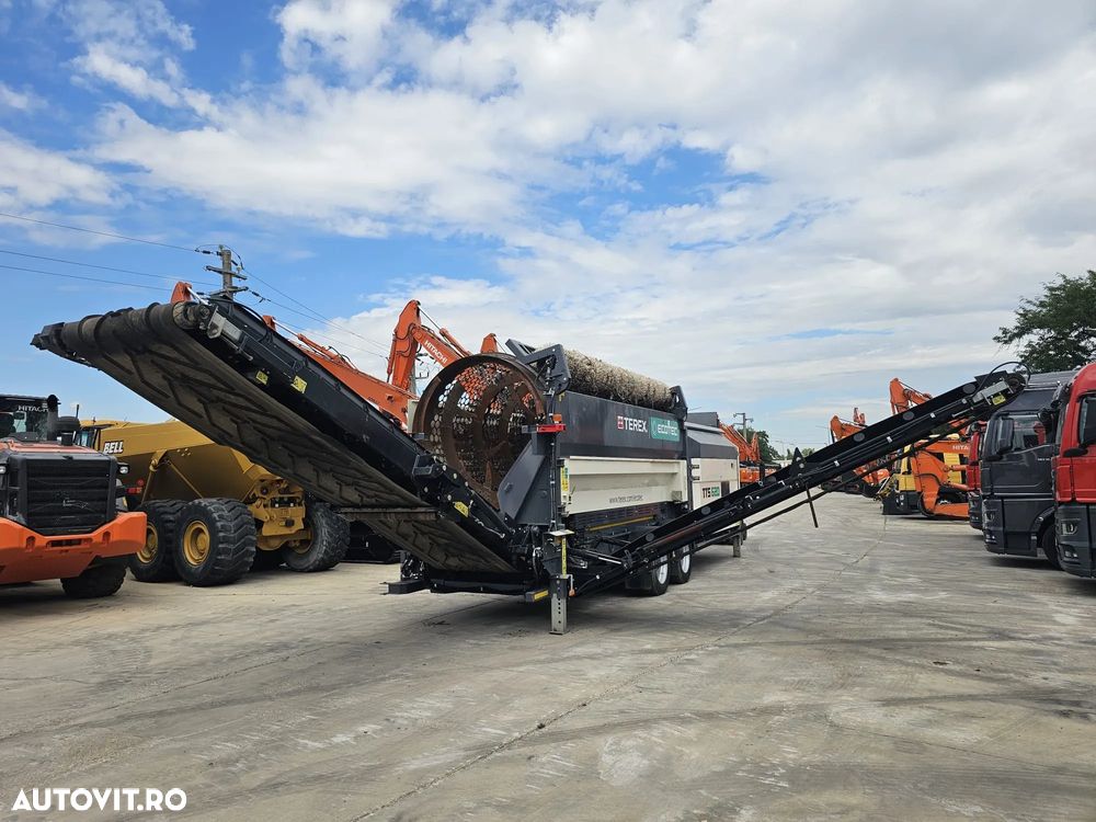 Terex CIUR mobil 6mc EX DEMO 2023, 561ore, 2 BENZI, remorca 2 axe, latime 2,49m, motor CAT 140CP, sita diametru gauri 100mm, perie, - 14