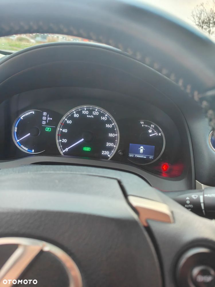 Lexus CT 200h Classic - 8