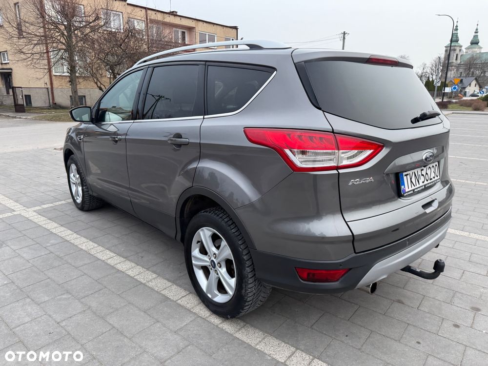Ford Kuga 2.0 TDCi Titanium - 32