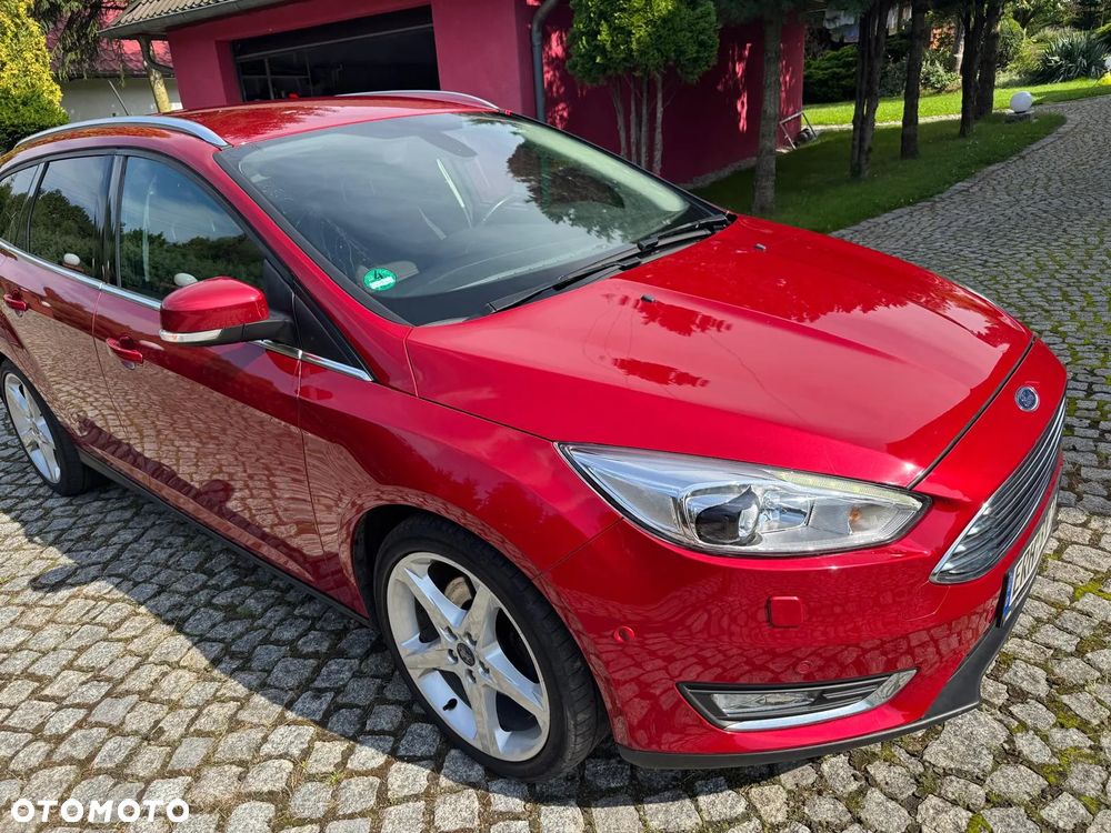 Ford Focus 1.5 EcoBlue STart-Stopp-System TITANIUM - 2