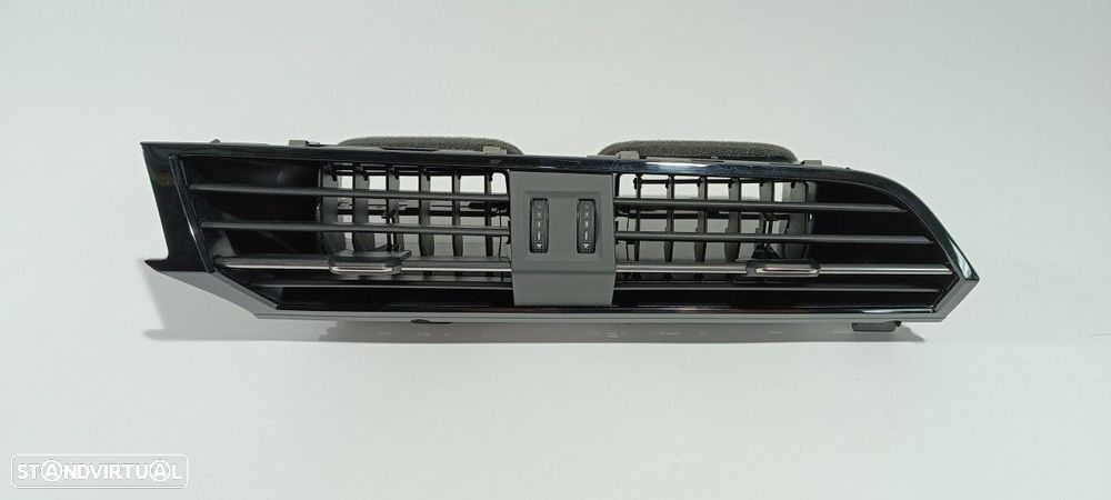 AREJADOR CENTRAL FRONTAL AUDI Q3 - 1