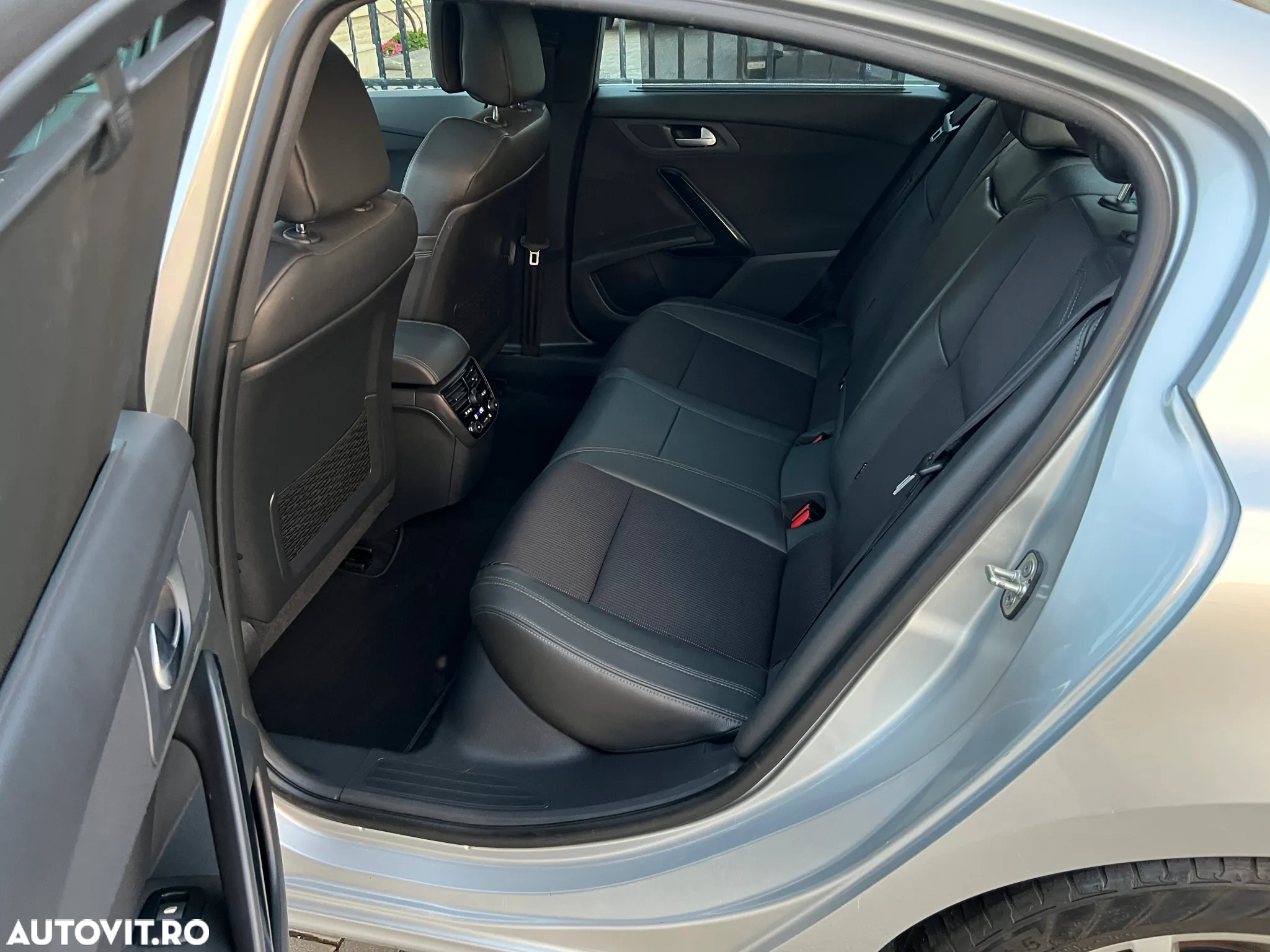 Peugeot 508 1.6 e-HDI FAP STT Active - 9
