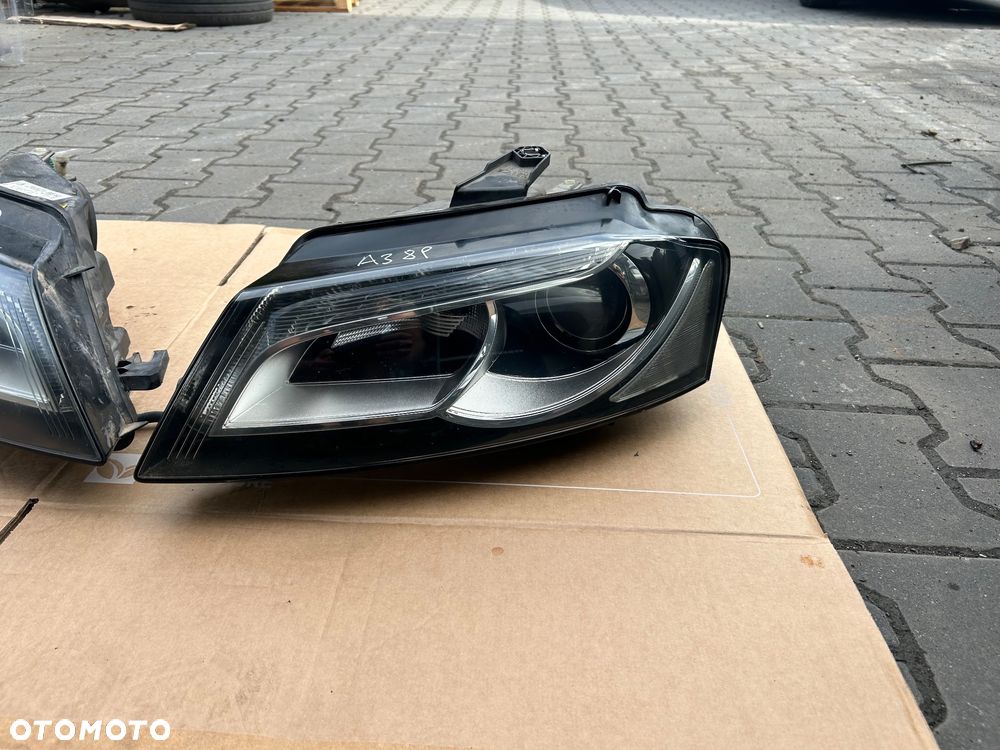 Audi A3 8P lift lampa prawy przód xenon led Europa 8P0941004  8P0941003 przetwornice - 4