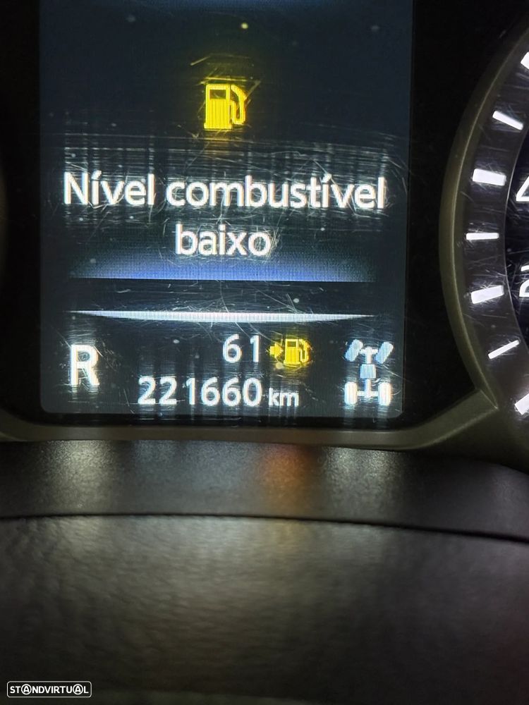 Nissan Navara 2.3 dCi CD 4WD Tekna AT - 17