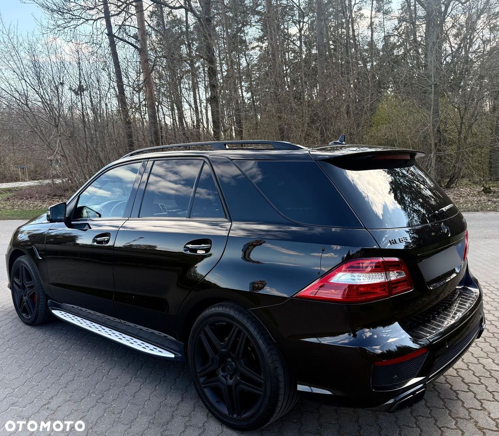Mercedes-Benz ML - 8