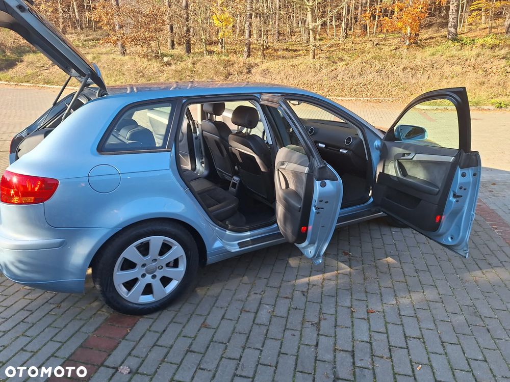 Audi A3 Sportback - 17