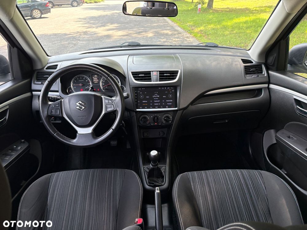 Suzuki Swift 1.2 Premium - 25