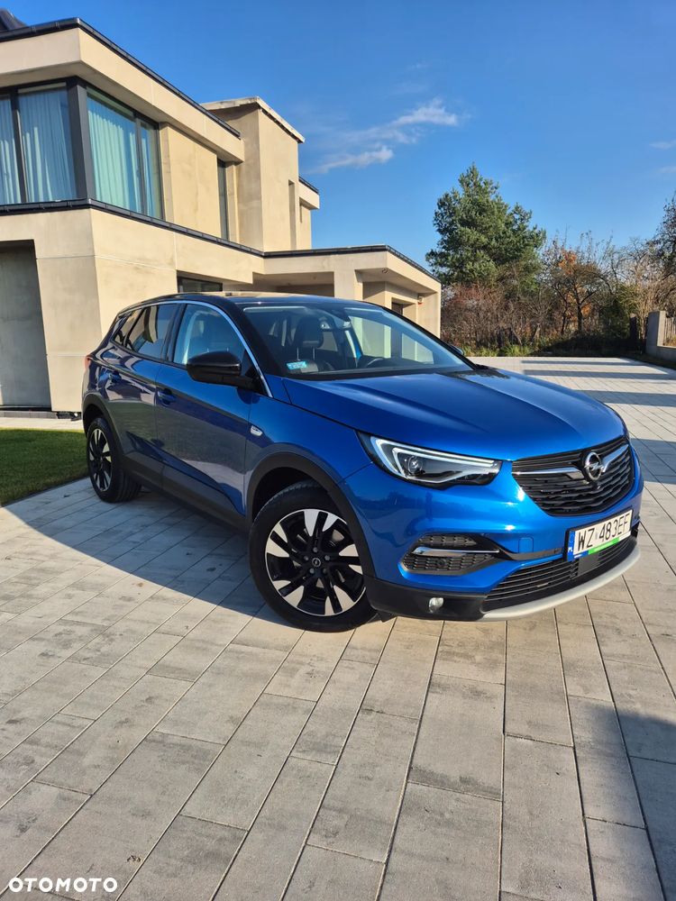 Opel Grandland X 1.6 T Design Line S&S - 11