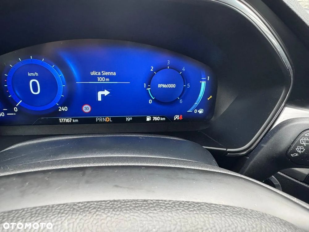 Ford Focus 1.5 EcoBlue Start-Stopp-System COOL&CONNECT DESIGN - 10