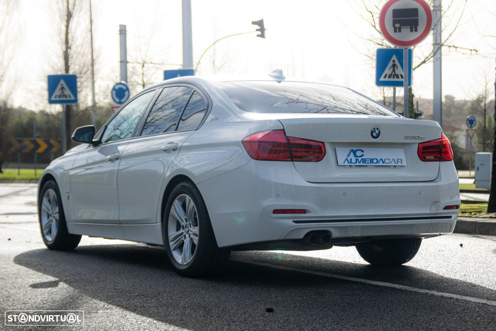 BMW 330 e iPerformance Line Sport - 18