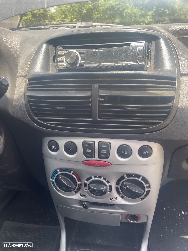 Fiat Punto 70 JTD Multijet Sound - 4