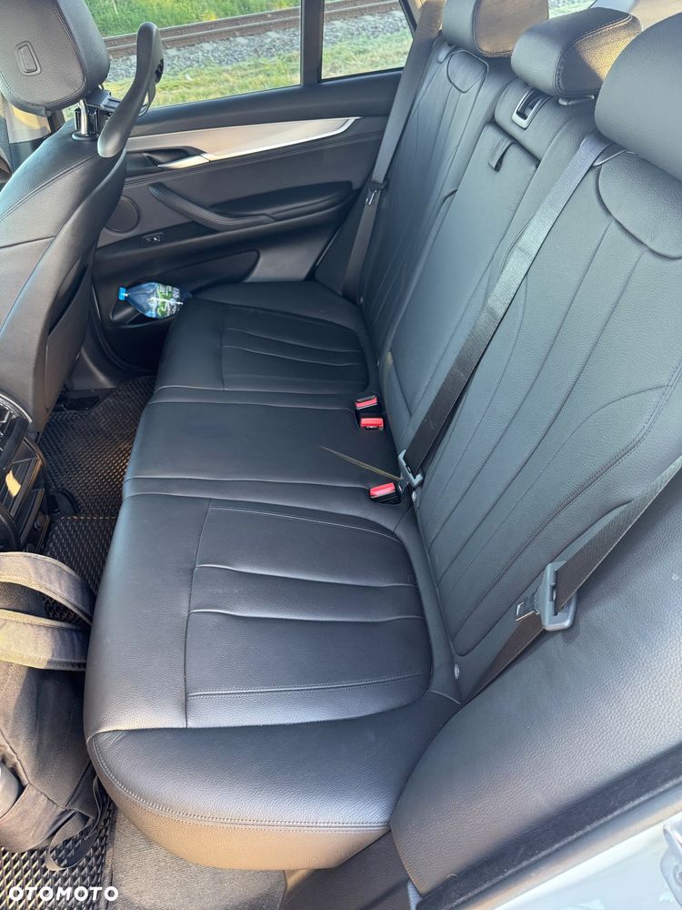 BMW X5 xDrive25d - 26