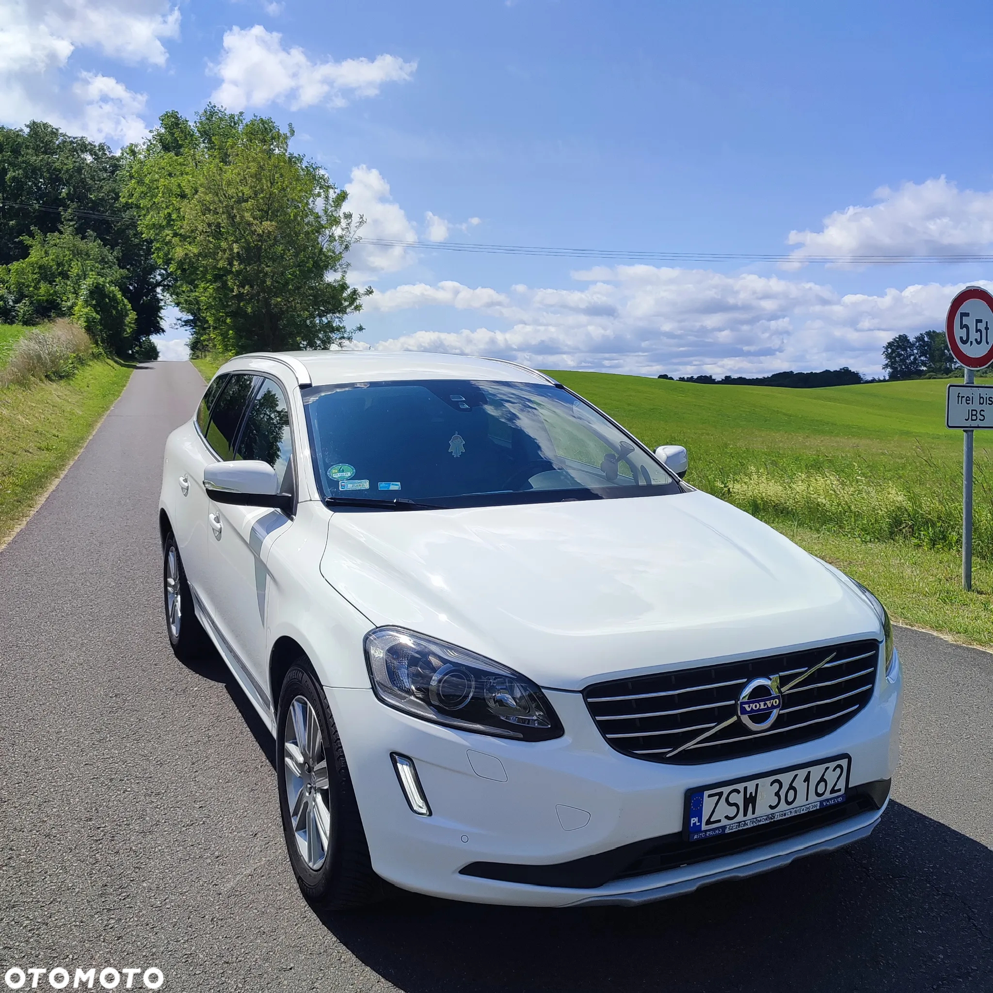 Volvo XC 60 D4 Drive-E Summum - 6