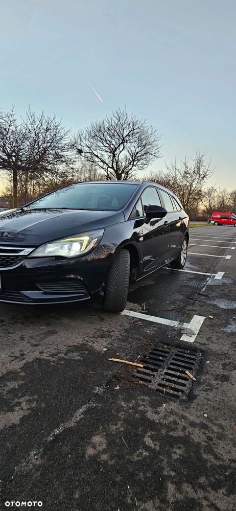 Opel Astra 1.6 CDTI Enjoy - 3