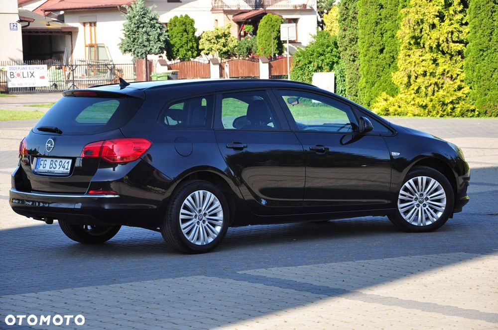 Opel Astra 1.4 Turbo Cosmo - 15