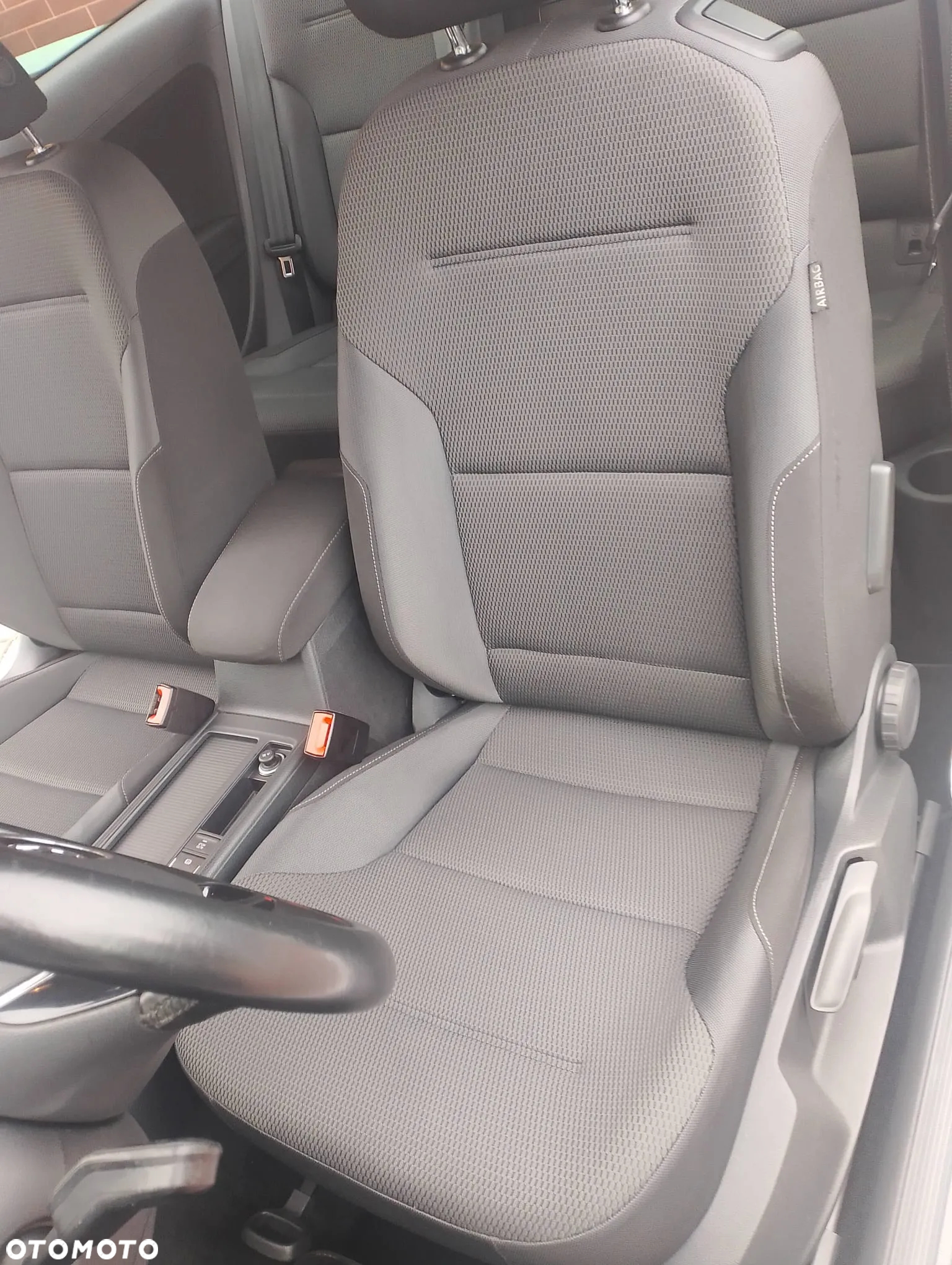 Volkswagen Golf VII 1.6 TDI BMT Trendline - 33
