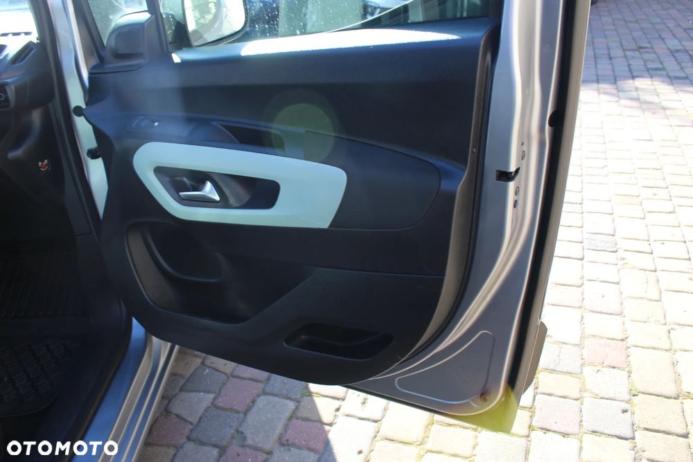 Citroën Berlingo XL 1.5 BlueHDI Shine - 29