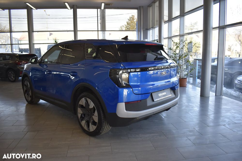 Ford Explorer - 6