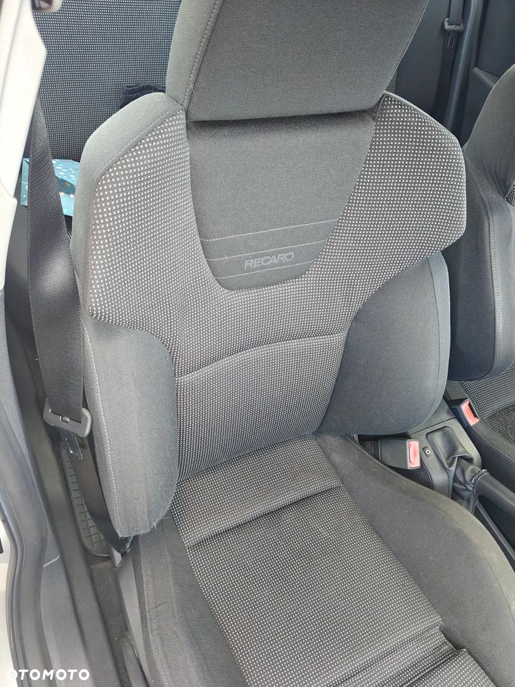 Opel Astra 1.6 - 10