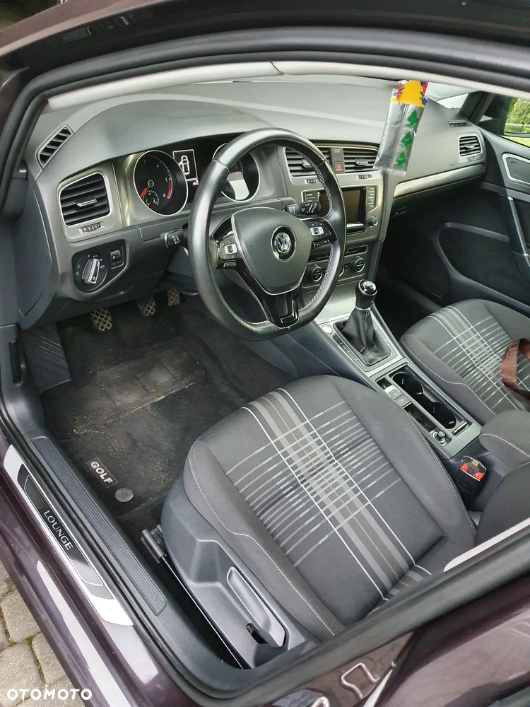 Volkswagen Golf - 4