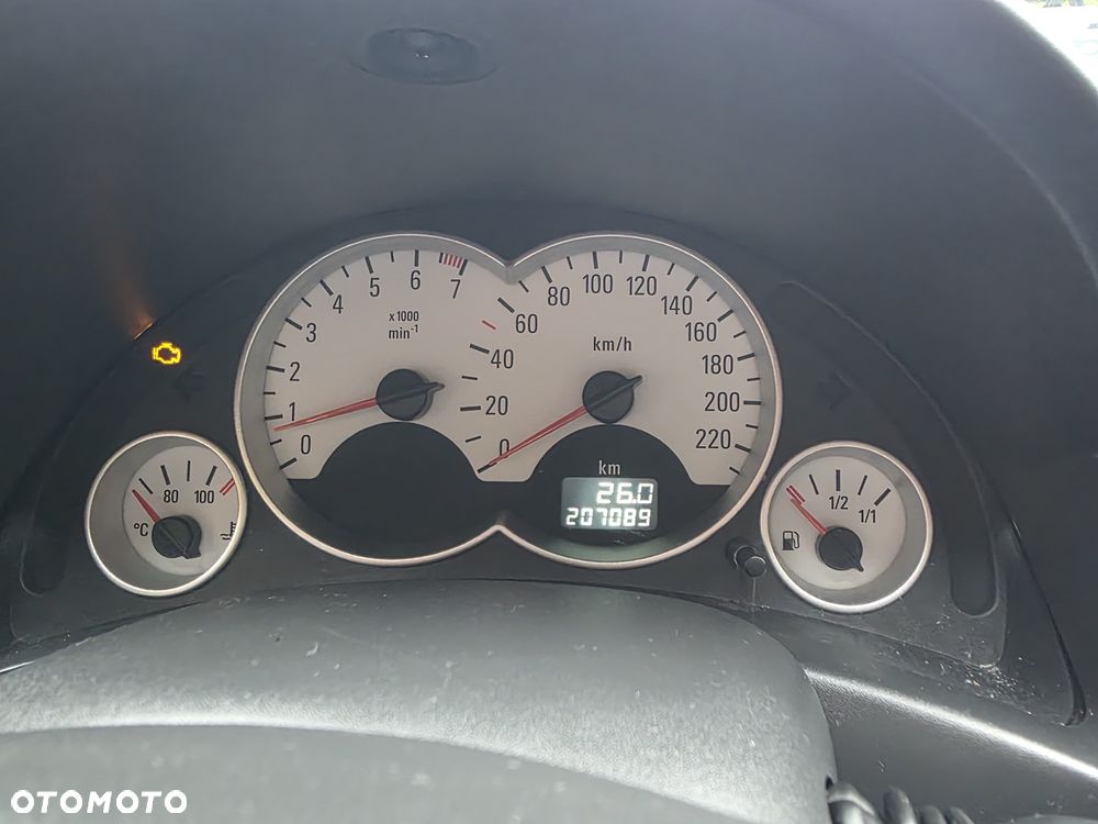 Opel Corsa - 5