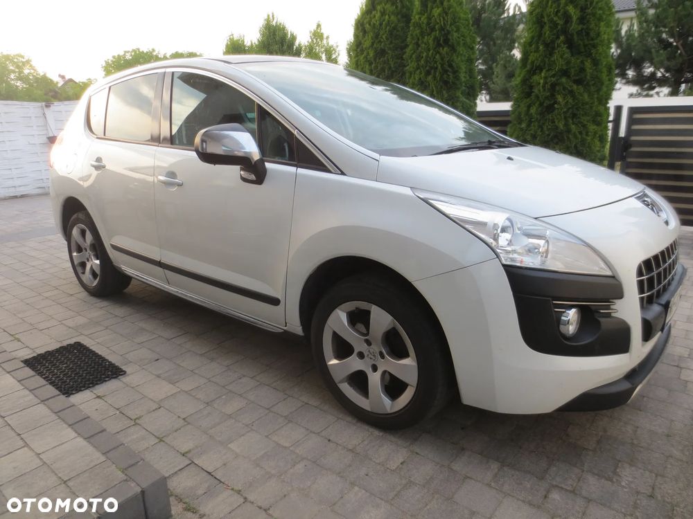Peugeot 3008 2.0 HDi Allure - 24