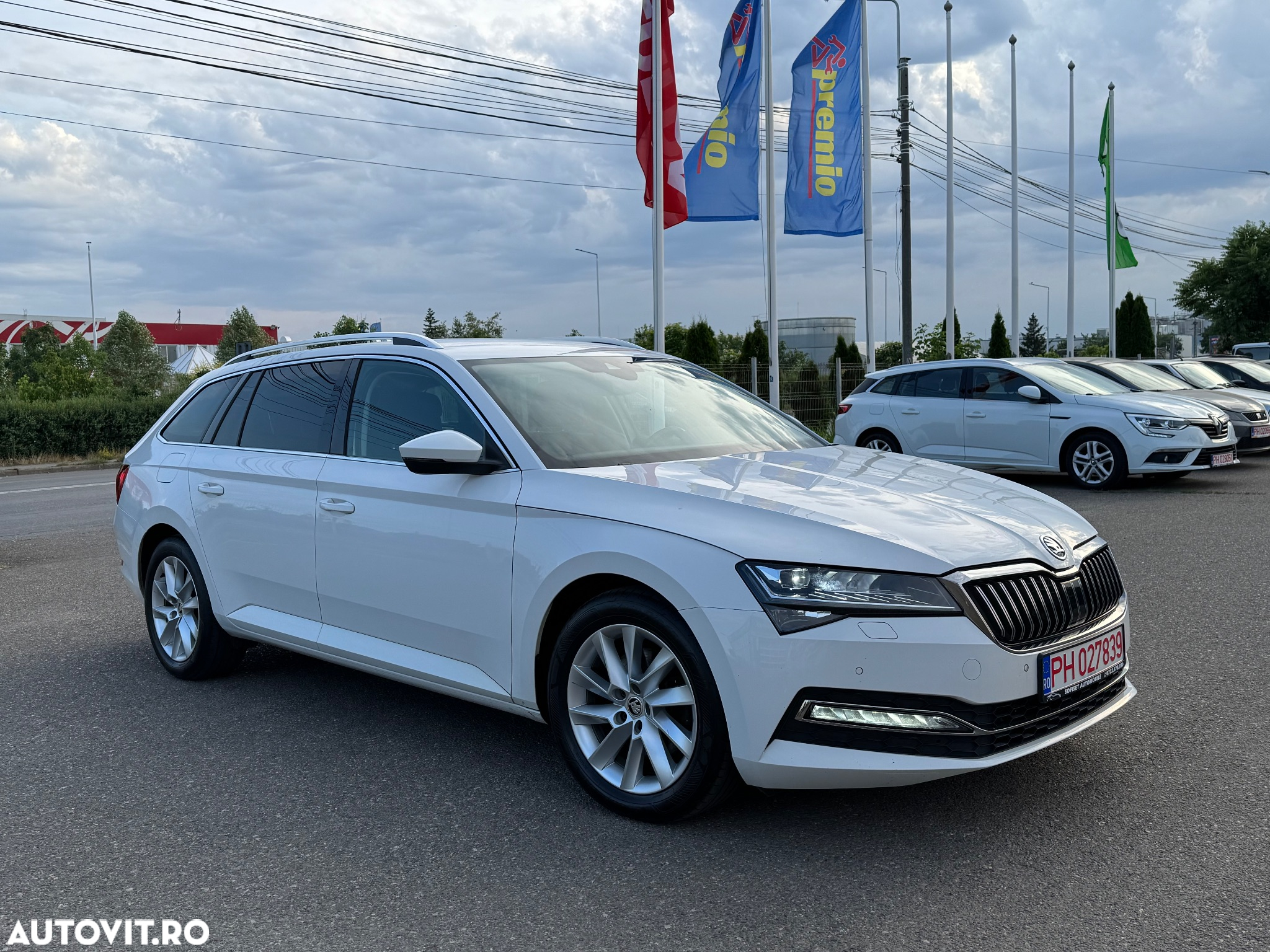 Skoda Superb Combi 2.0 TDI DSG Style - 16