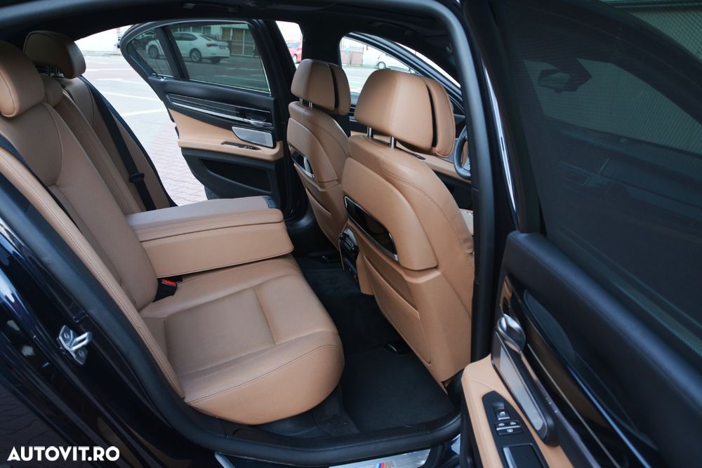 BMW Seria 7 730d xDrive - 9
