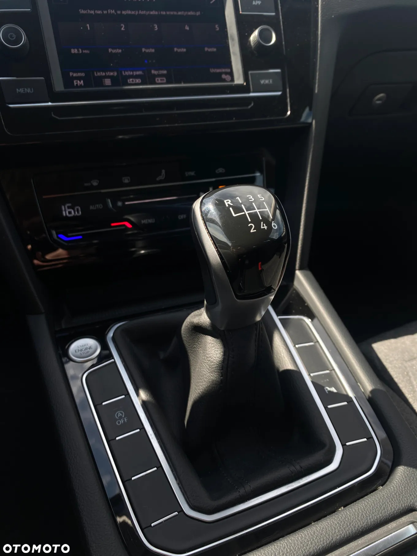 Volkswagen Passat 1.5 TSI EVO Business - 17