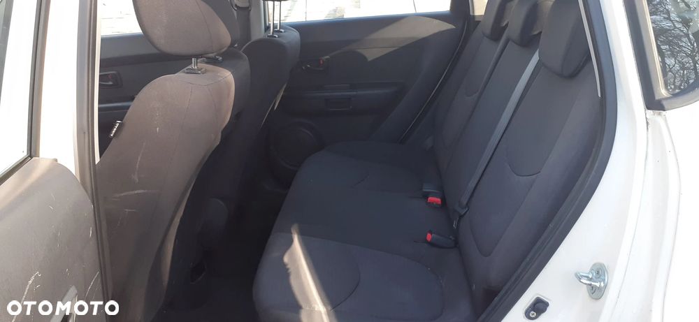 Kia Soul 1.6 L - 11