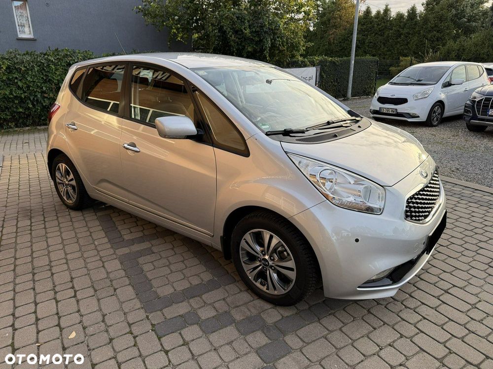 Kia Venga 1.6 CVVT Dream Team Edition - 4