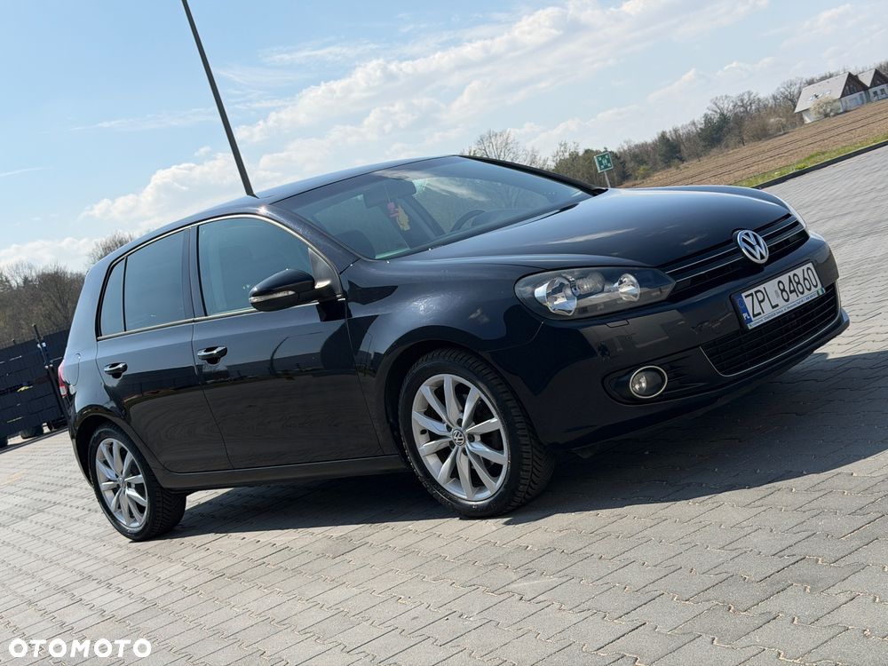 Volkswagen Golf - 2