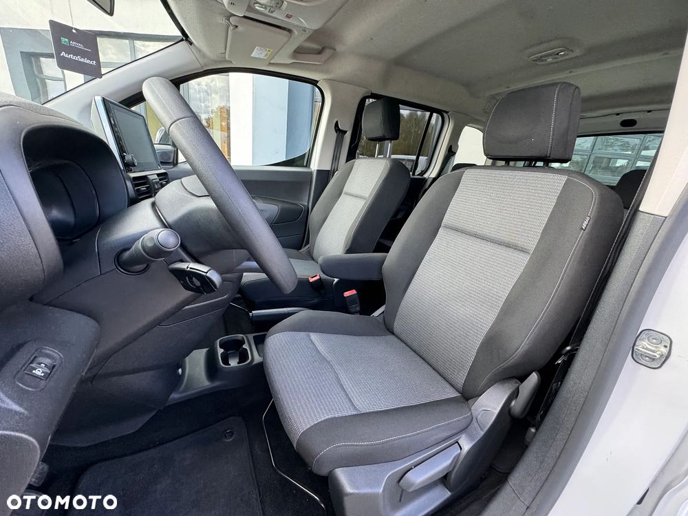 Toyota Proace City Verso 1.5 D-4D Business - 12