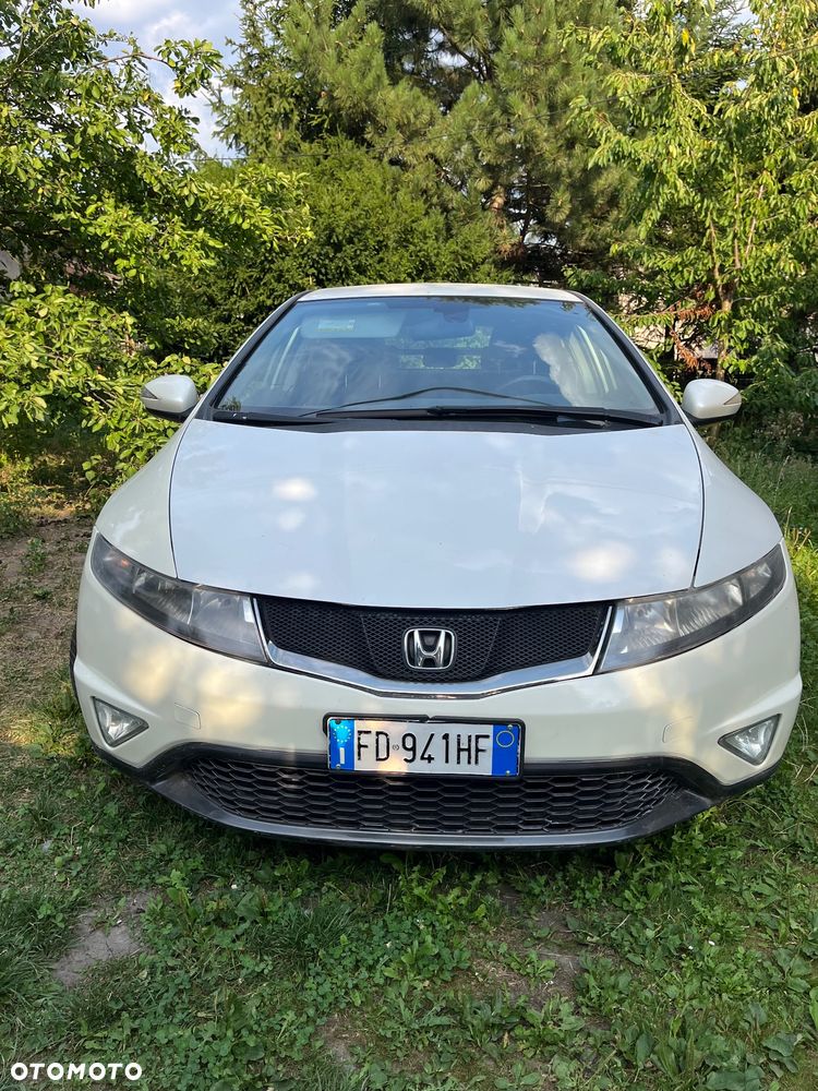 Honda Civic 1.8 Executive - 1