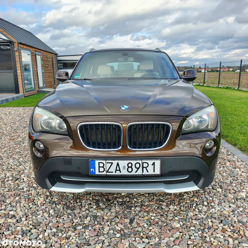 BMW X1 xDrive20d - 8