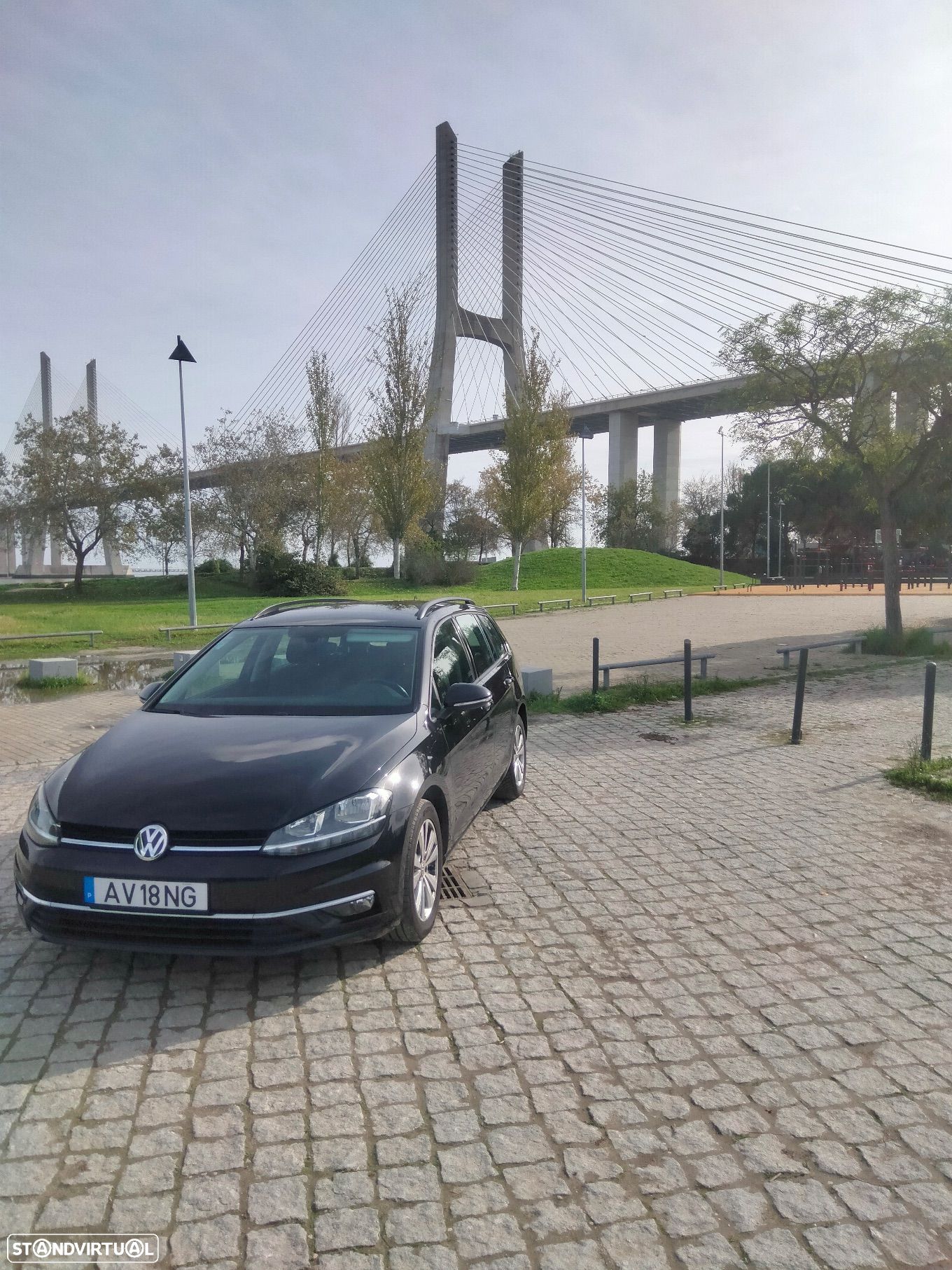 VW Golf Variant 1.6 TDi Confortline - 1