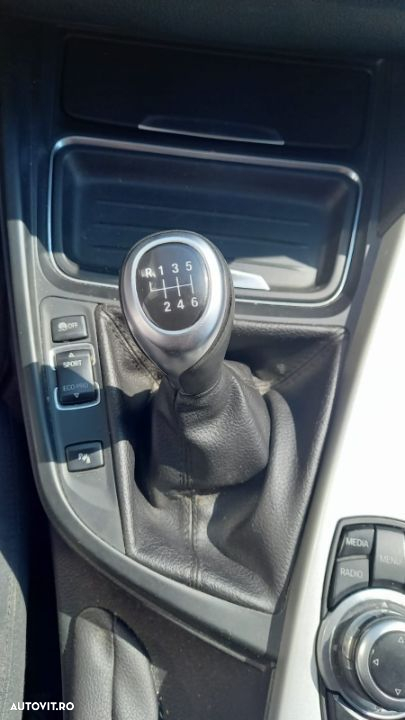 Dezmembrari BMW F30 2.0 d 184hp manual 2013 - 6