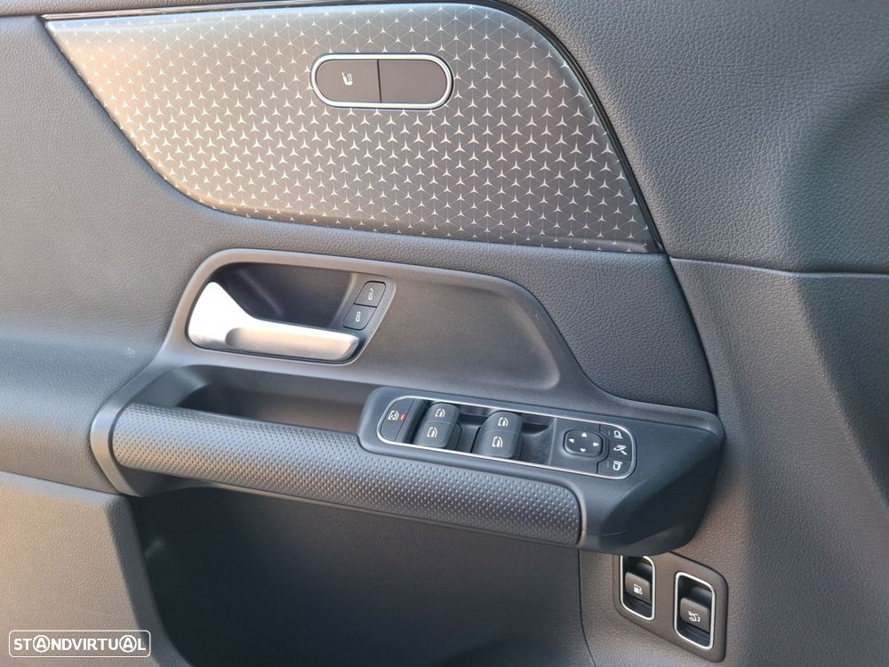 Mercedes-Benz B 250 e - 19