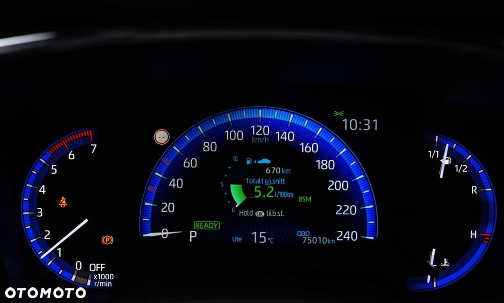 Toyota Corolla 1.8 Hybrid Active - 18